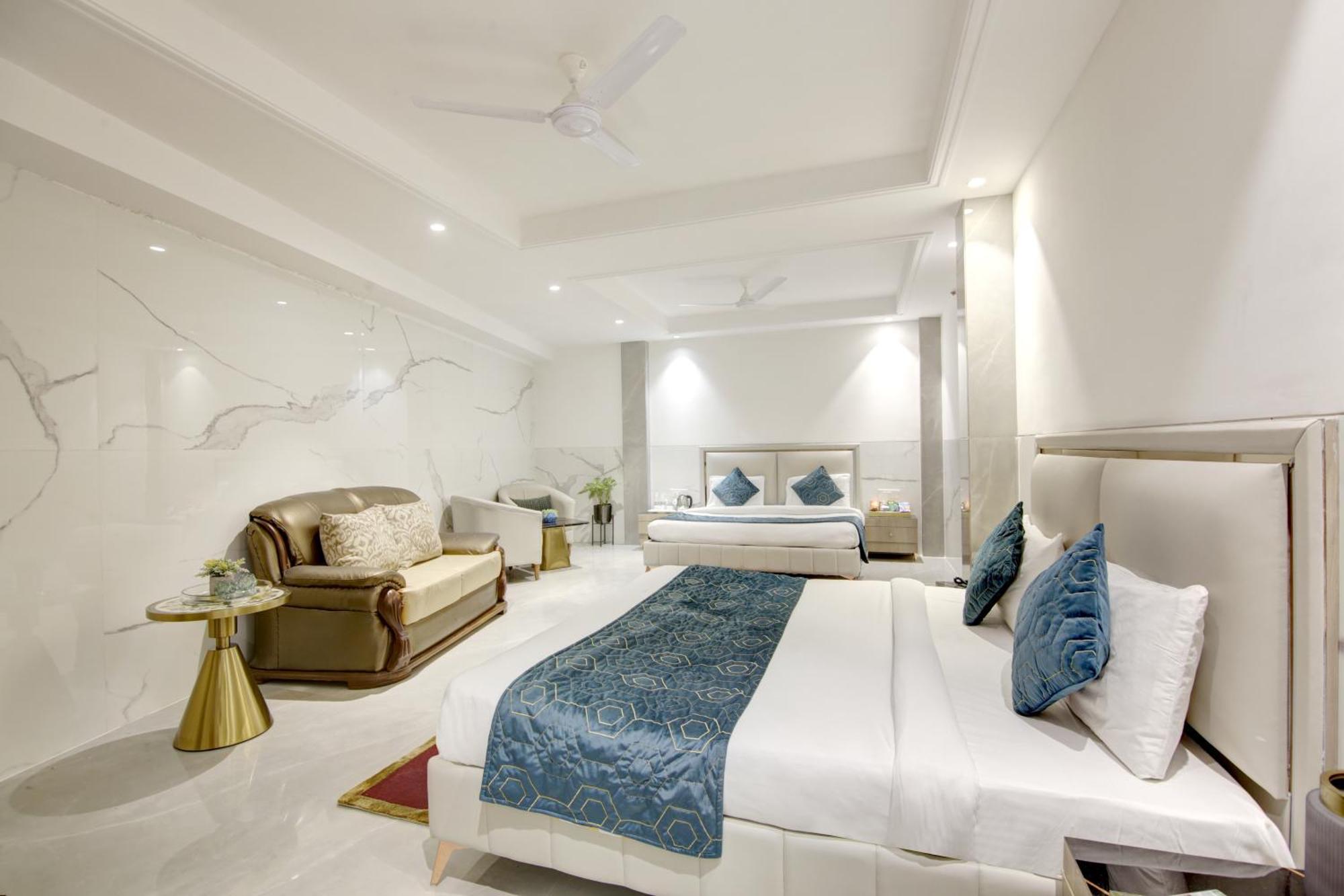 Hotel International Inn - Near Delhi Airport New Delhi Exterior photo