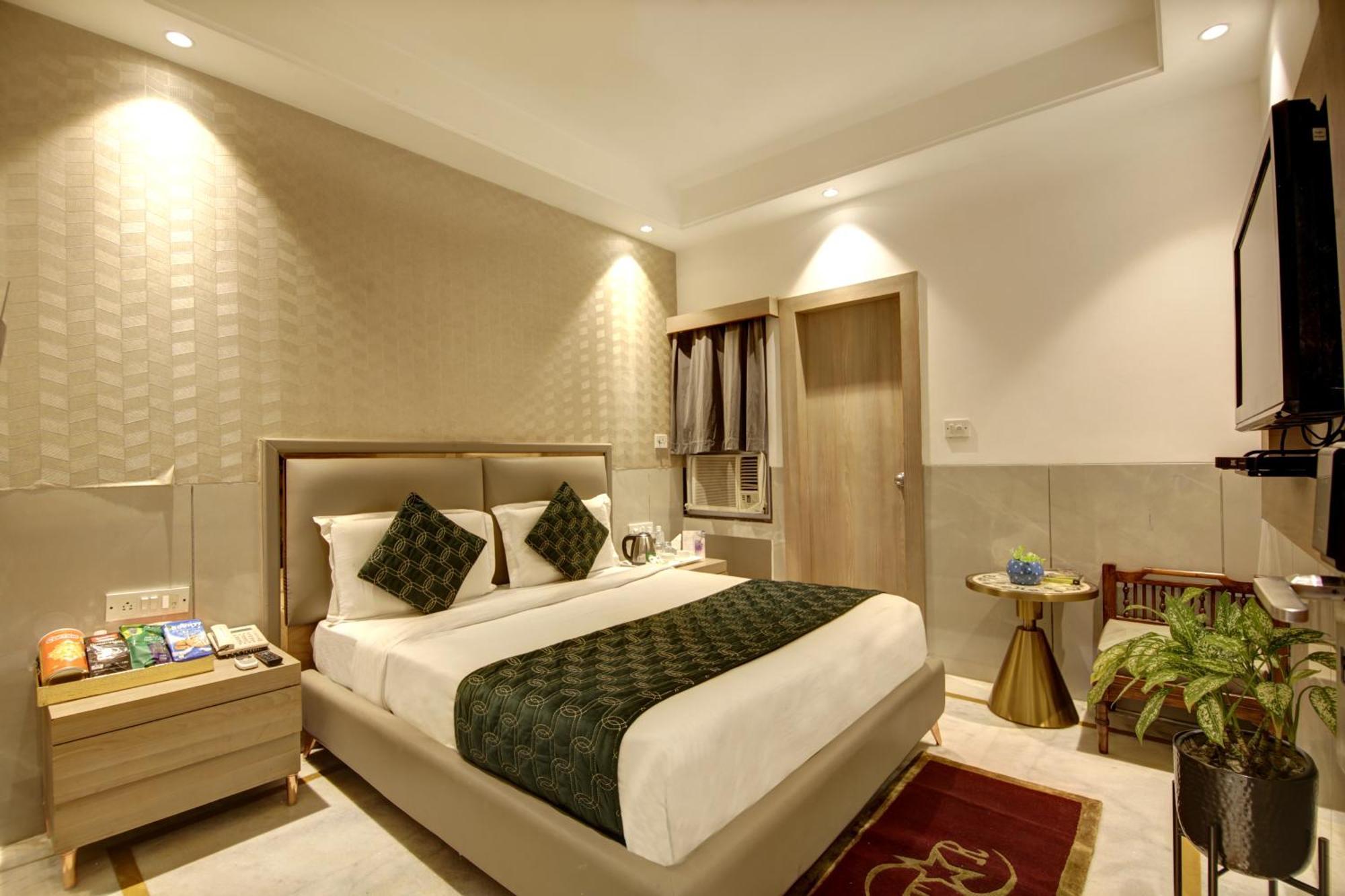 Hotel International Inn - Near Delhi Airport New Delhi Exterior photo