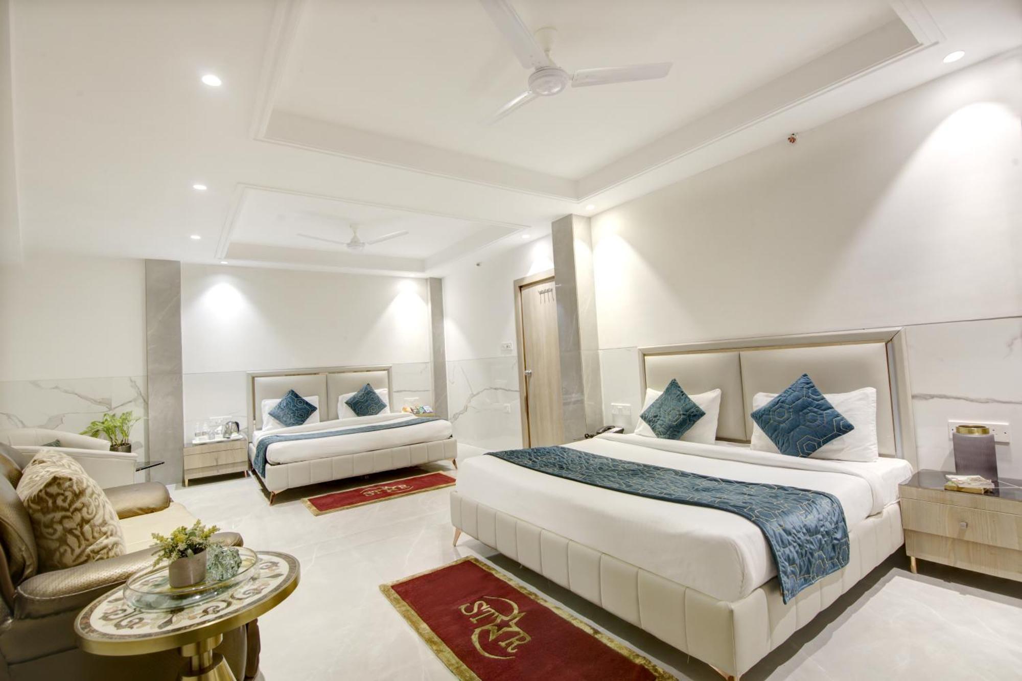 Hotel International Inn - Near Delhi Airport New Delhi Exterior photo